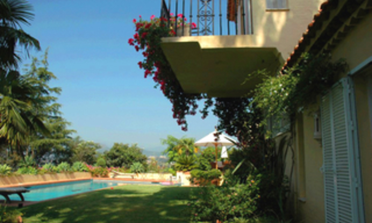 Villa avec 2 maisons d' hôtes à vendre - Marbella - Benahavis 1