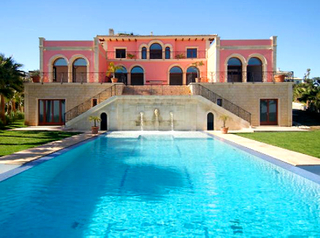 Villa à vendre dans un complexe fermé sur un parcours de golf à Marbella - Benahavis