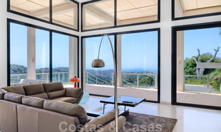 À vendre: Villa contemporaine à Marbella - Benahavis avec vue sur mer 25956 