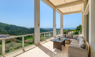 À vendre: Villa contemporaine à Marbella - Benahavis avec vue sur mer 25957 