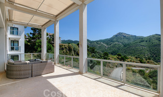 À vendre: Villa contemporaine à Marbella - Benahavis avec vue sur mer 25958 