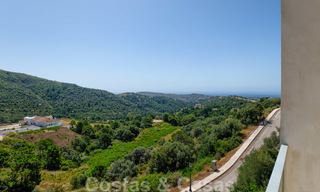 À vendre: Villa contemporaine à Marbella - Benahavis avec vue sur mer 25959 
