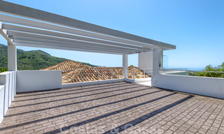 À vendre: Villa contemporaine à Marbella - Benahavis avec vue sur mer 25976 