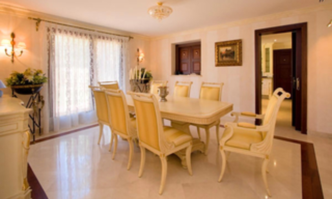 Villa de luxe nouvellement construite à vendre à l' Est de Marbella 4