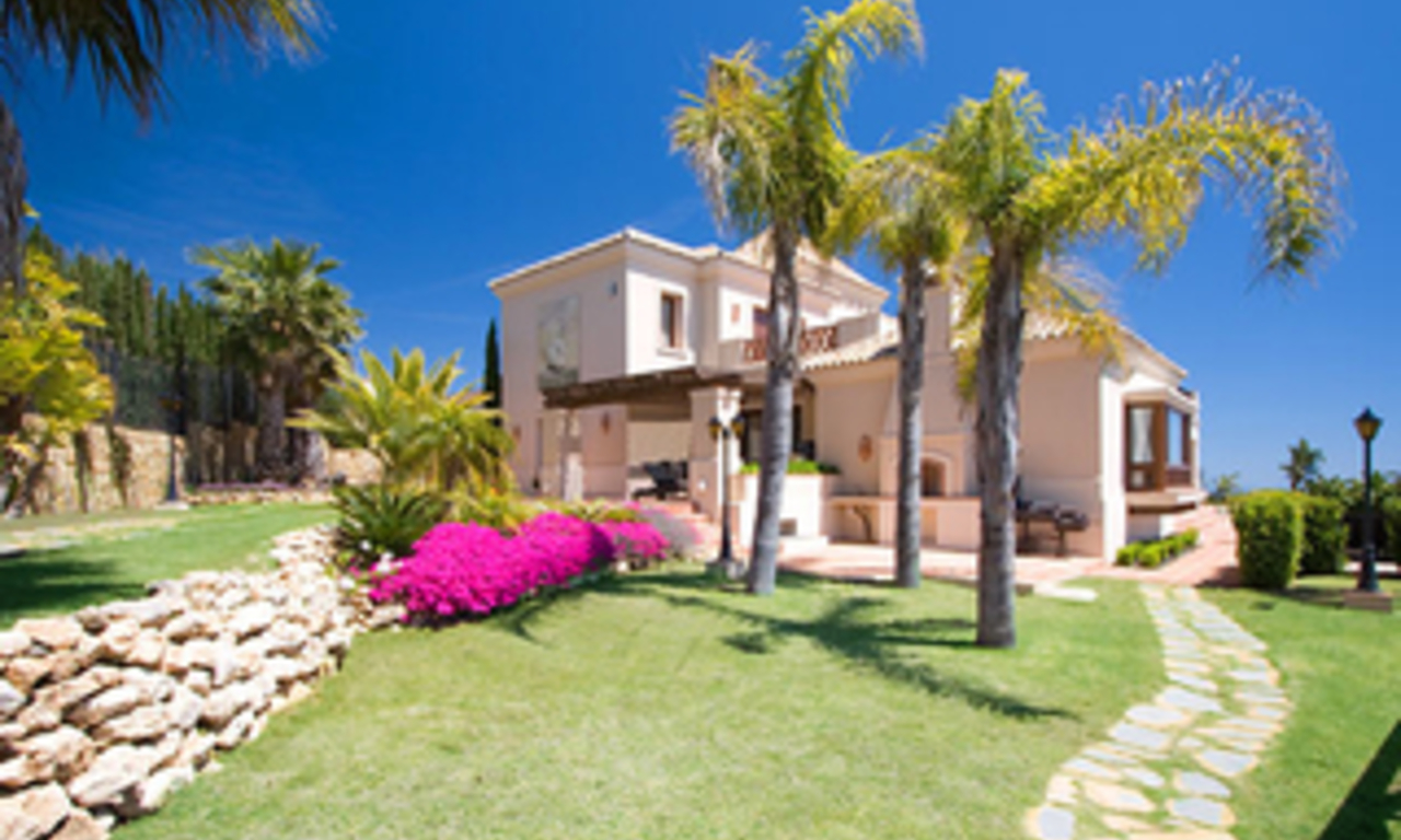 Villa de luxe nouvellement construite à vendre à l' Est de Marbella 2