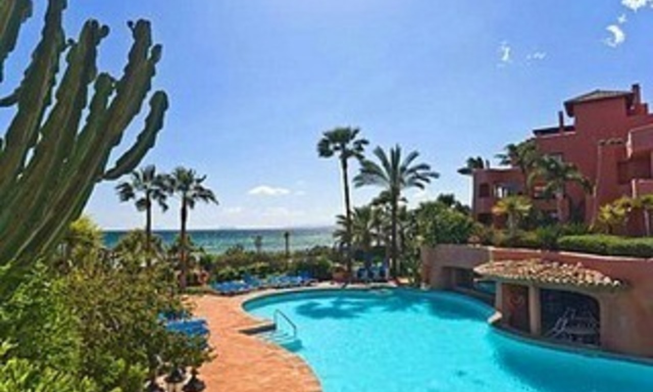 Penthouse en première ligne de plage à vendre, nouvelle Mille d' Or, Marbella - Estepona 3