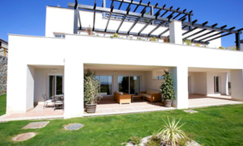 Appartements de luxe à vendre dans un complexe de golf, Marbella Est 