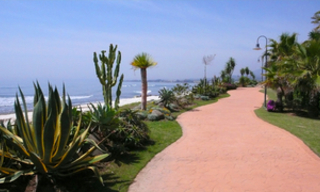 Propriété reprise par la banque, penthouse de plage à vendre, entre Marbella et Estepona sur la Costa del Sol 15