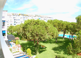 Double appartement à vendre à Playas del Duque - première ligne de plage Puerto Banús - Marbella
