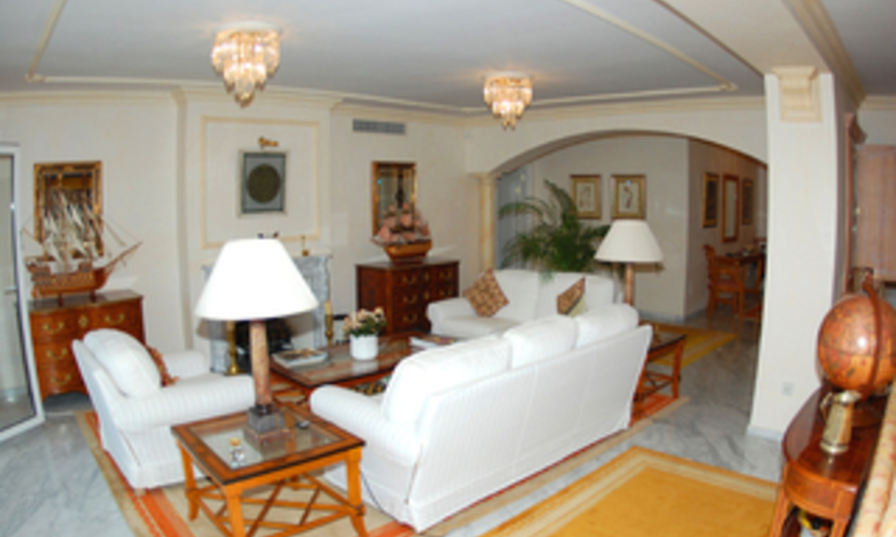 Double appartement à vendre à Playas del Duque - première ligne de plage Puerto Banús - Marbella 8