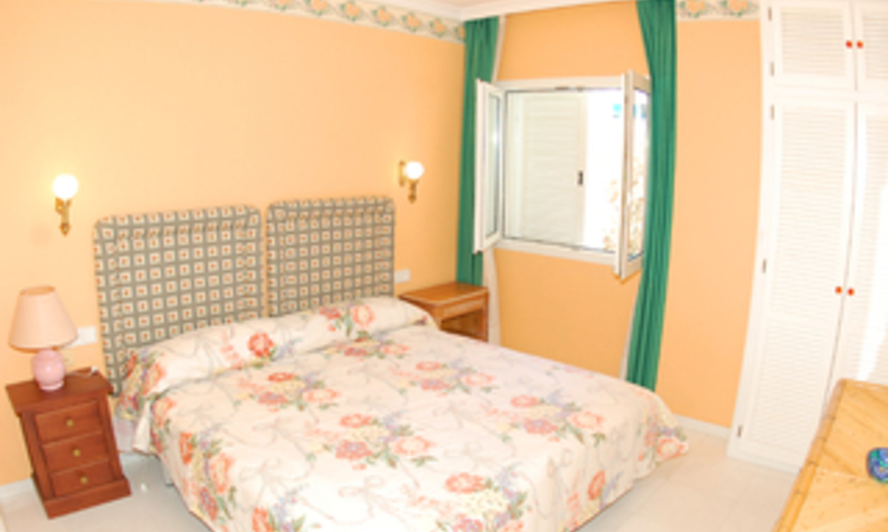 Appartement de luxe près de la plage à vendre à Playas del Duque, Puerto Banús, Marbella 8