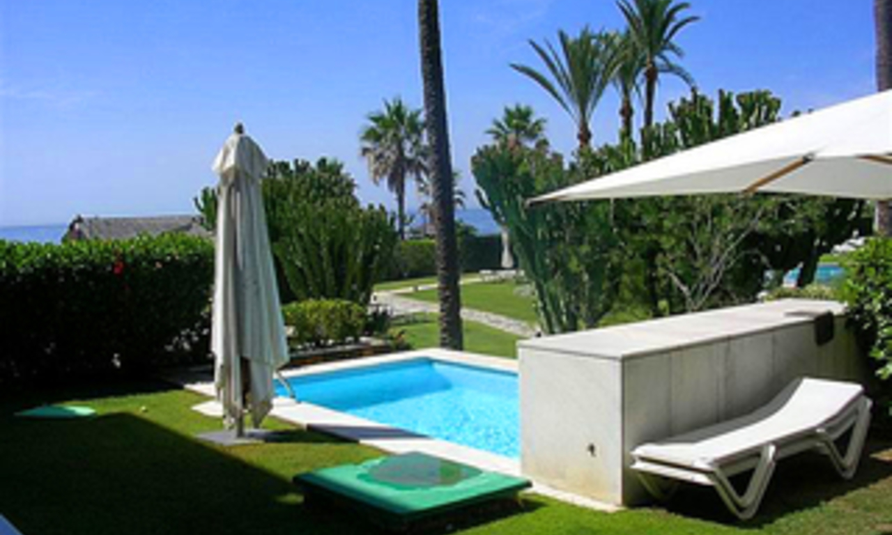 Appartement en première ligne de plage à vendre à Los Granados, Puerto Banús - Marbella 3