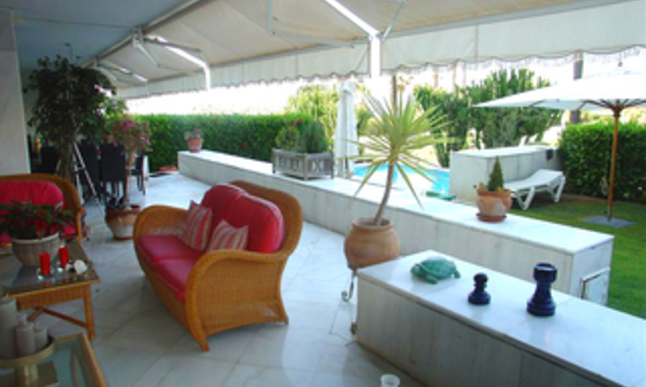 Appartement en première ligne de plage à vendre à Los Granados, Puerto Banús - Marbella 4