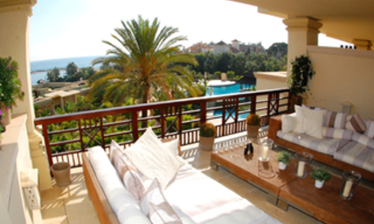 Appartement de plage luxueux à vendre à Puerto Banús - Marbella 1