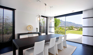 Villa de style contemporaine en première ligne de golf à vendre dans Nueva Andalucía - Marbella 11