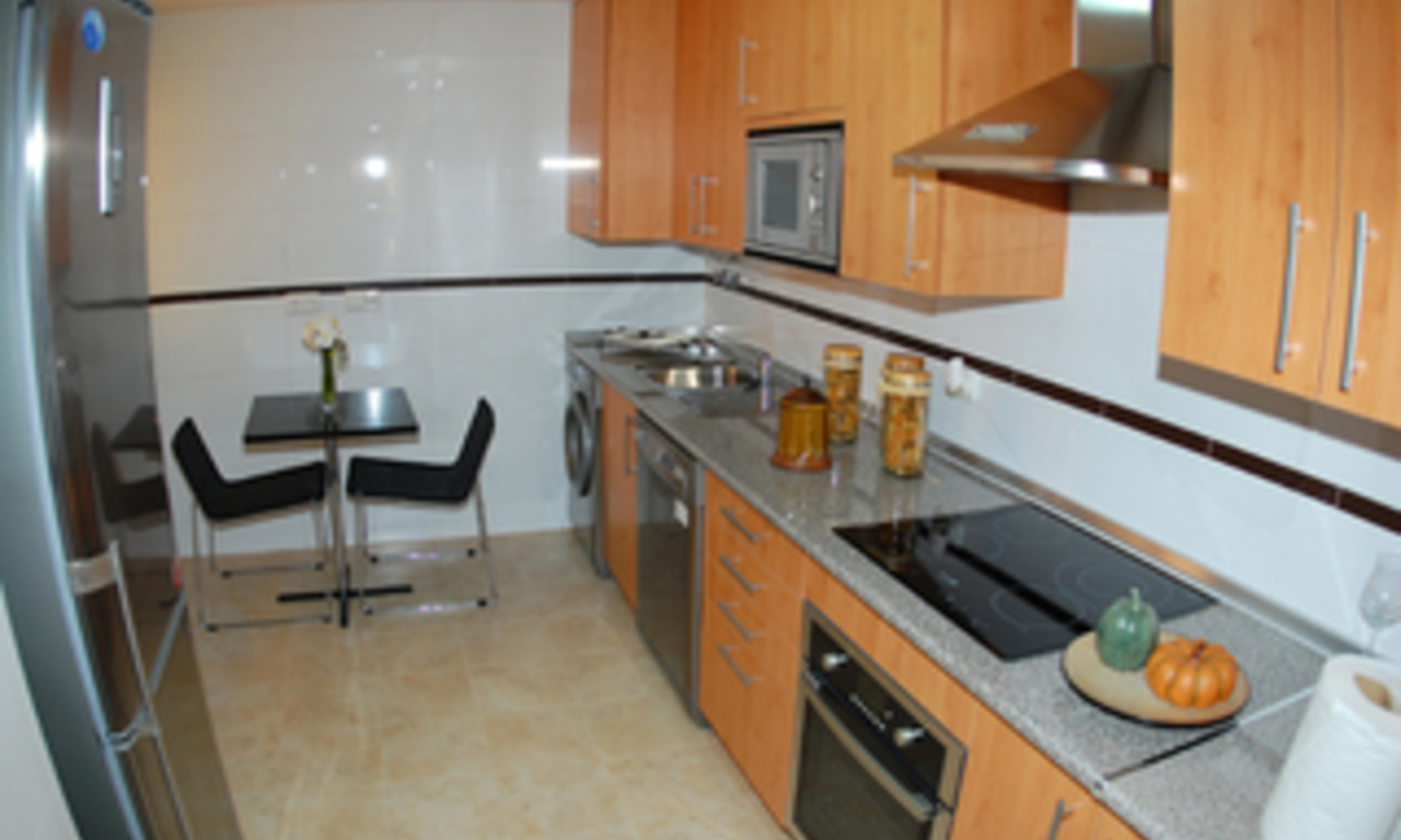 Appartements et penthouses à vendre en première ligne de plage, Estepona, Costa del Sol 20