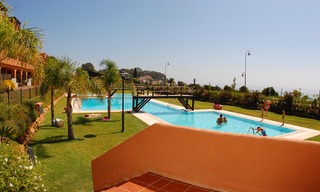 Appartements et penthouses à vendre en première ligne de plage, Estepona, Costa del Sol 11