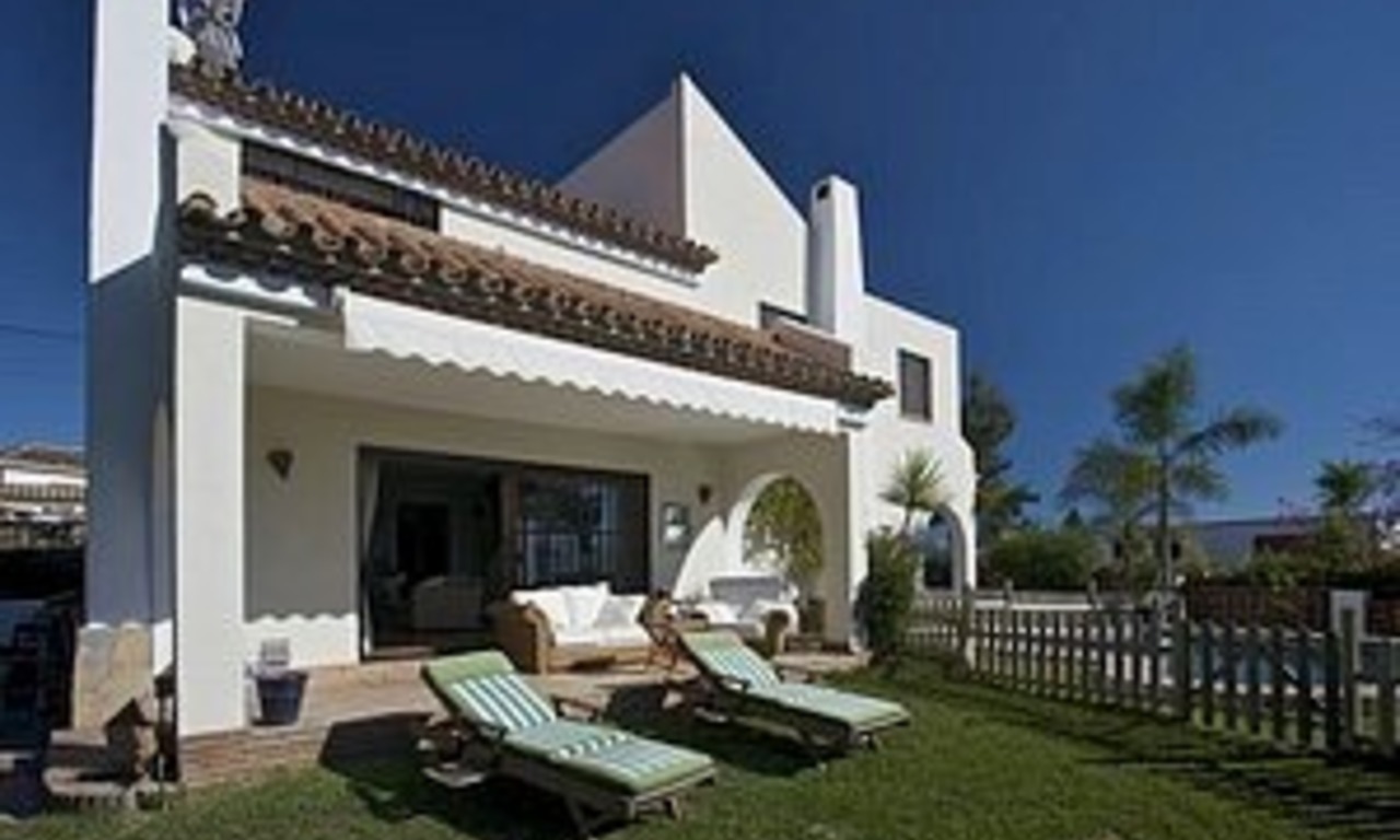 Bonne affaire! Villa d´tachée à vendre à Estepona, Costa del Sol 3