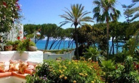 Appartement à vendre dans un complexe de plage sur la Mille d' Or à peu de distance à pied de Marbella centre 