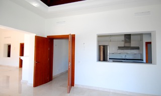 Nouvelle villa dans un complexe fermé dans la zone de Marbella - Benahavis 10
