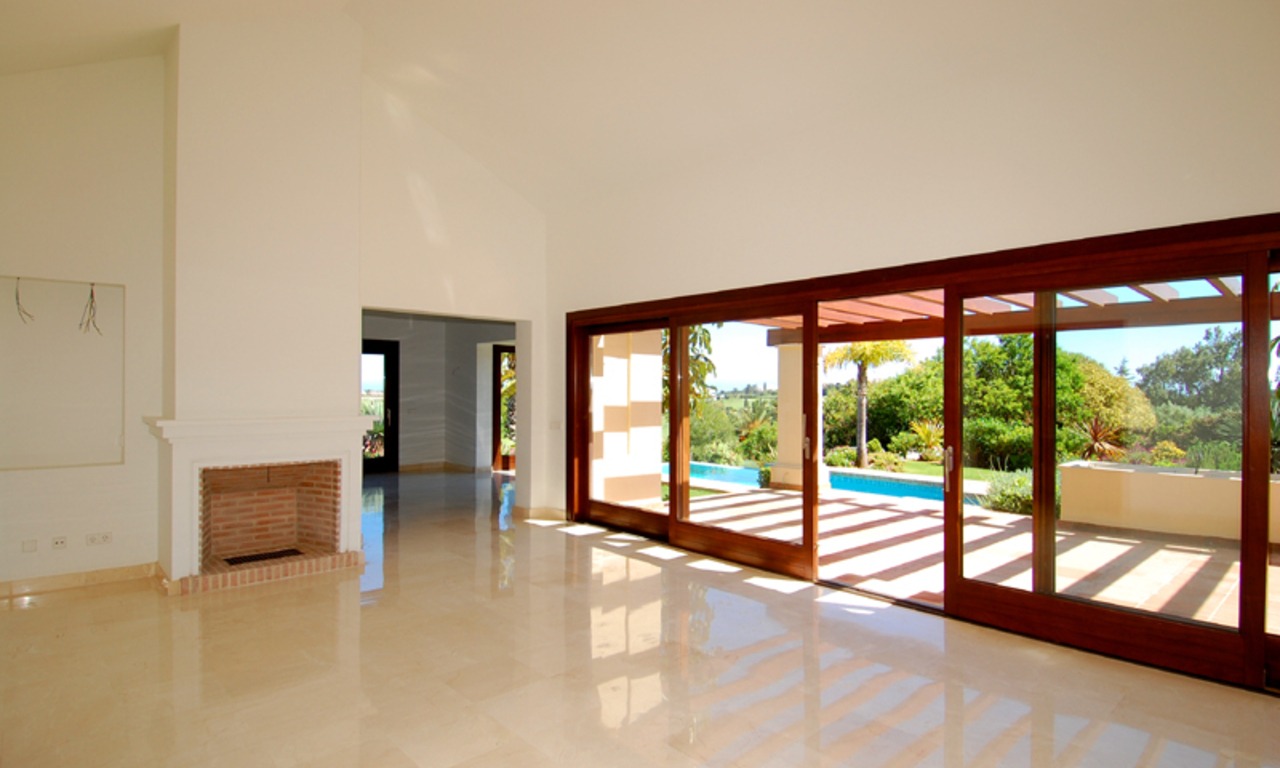 Nouvelle villa dans un complexe fermé dans la zone de Marbella - Benahavis 7