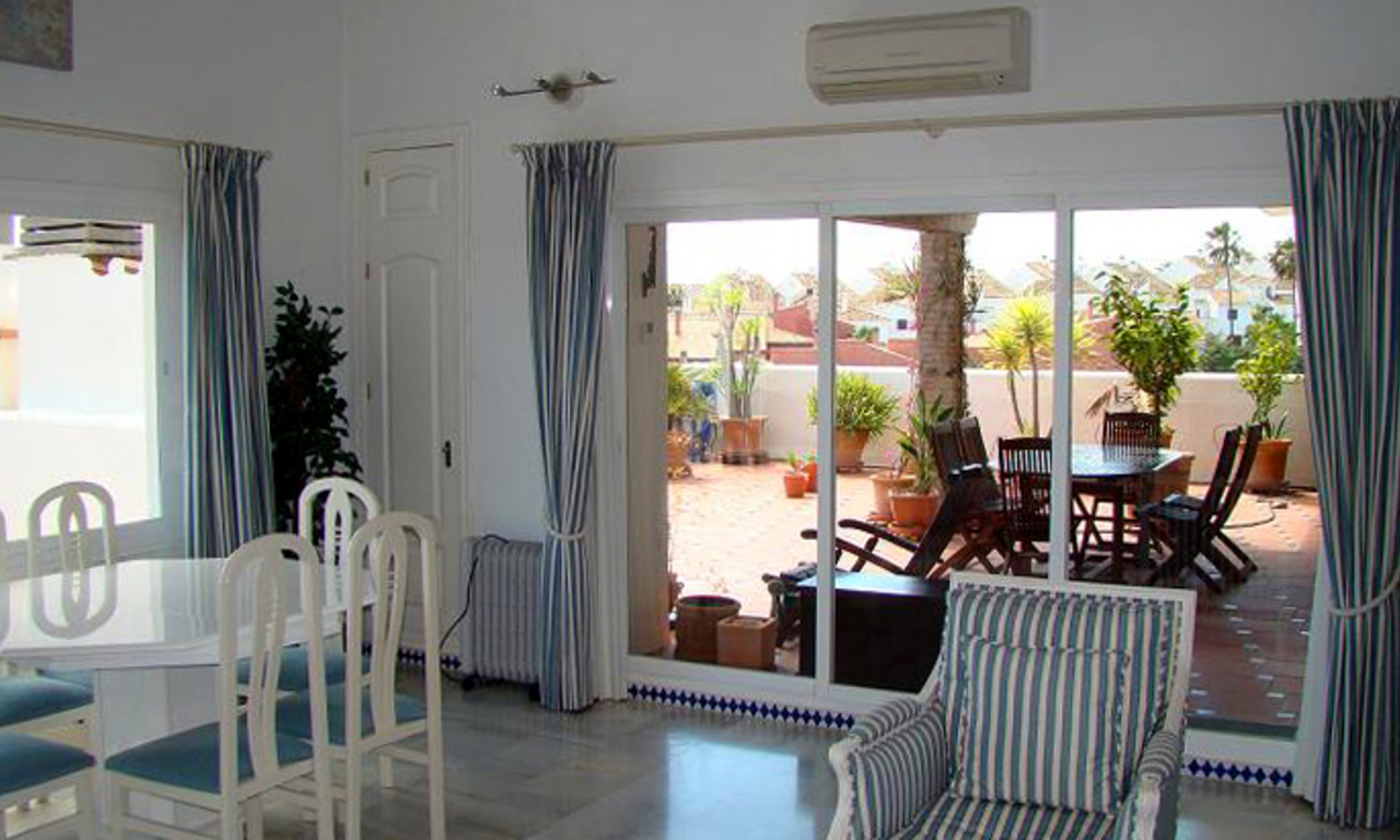 Appartement penthouse de plage à vendre à Estepona 6