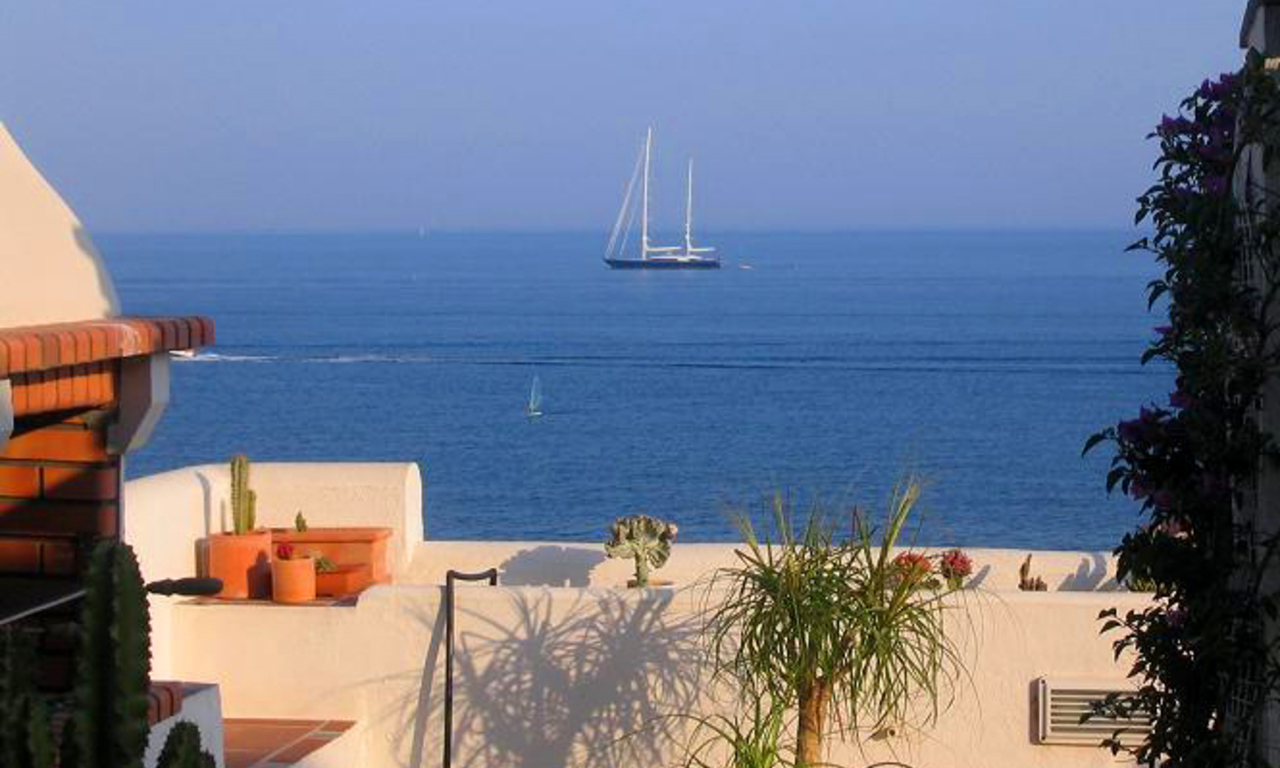 Appartement penthouse de plage à vendre à Estepona 5