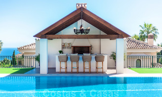 Villa de luxe de style classique avec vue sur la mer à vendre à Sierra Blanca, Marbella 22216 
