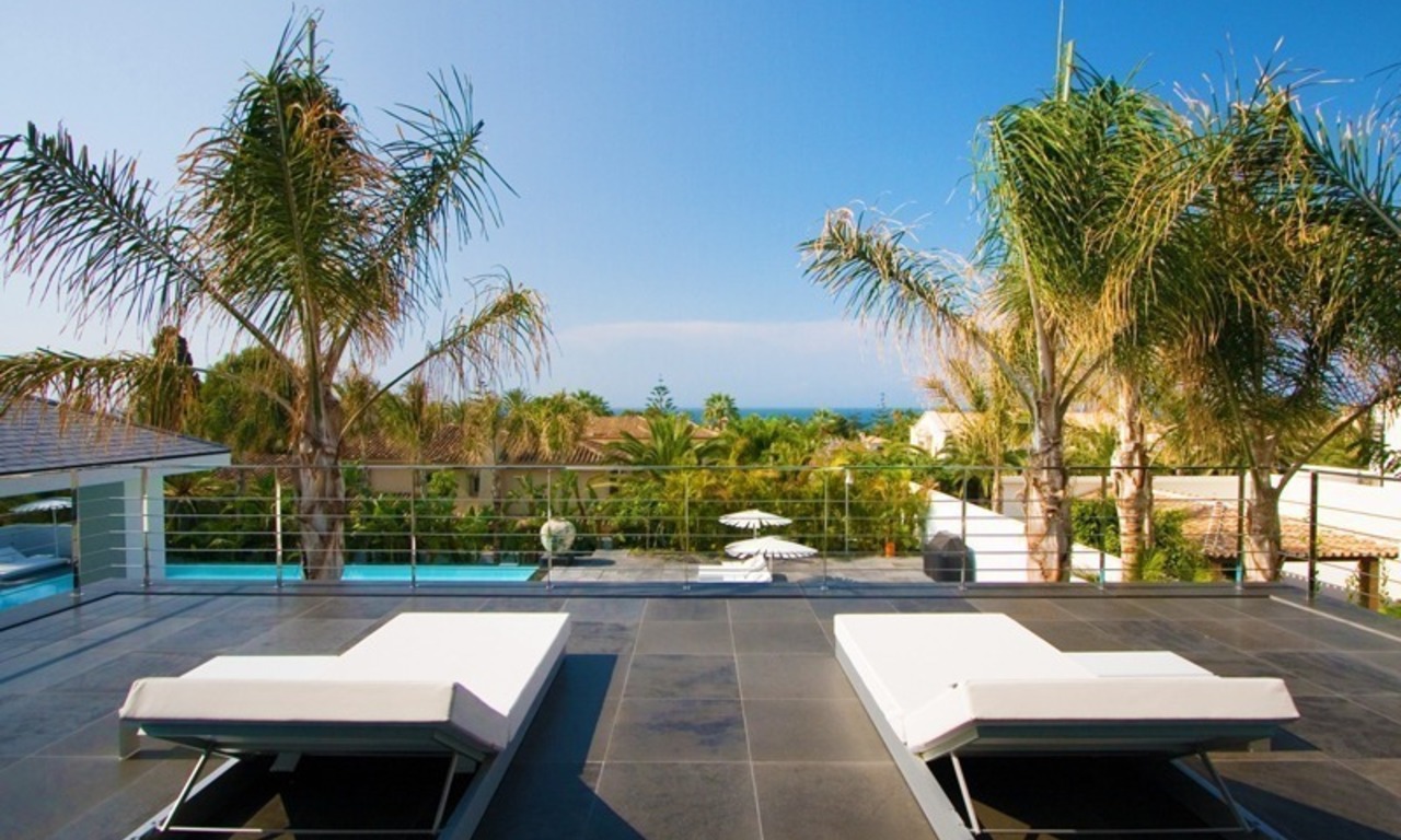 Nouvelle villa contemporaine de luxe à vendre dans une urbanisation exclusive de plage à Los Monteros Playa dans Marbella Est 29