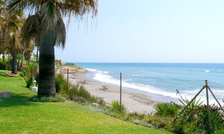 Appartement en première ligne de plage à vendre à Mijas Costa sur la Costa del Sol, Espagne 1