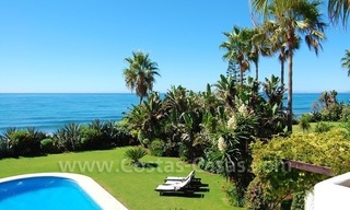 Villa exclusive en première ligne de plage, Marbella - Estepona 1
