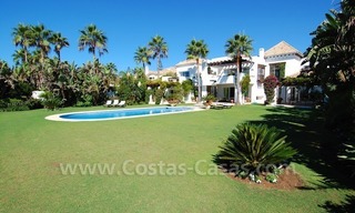 Villa exclusive en première ligne de plage, Marbella - Estepona 3