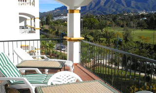 Opportunité! Appartements de golf à vendre à peu de distance à pied de Puerto Banús, Nueva Andalucía - Marbella 0