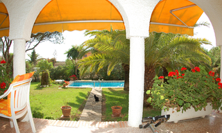 Villa de plage à vendre dans l' est de Marbella sur une parcelle de 1.650m2 ! (2 parcelles ensembles) 1
