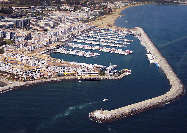 Appartement à vendre en première ligne du port, Puerto Banús, Marbella