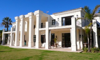 Villa de plage, propriété de style palais à vendre près de la plage, Marbella 2