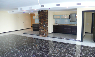 Appartement en première ligne de plage à vendre, Mille d' Or, Marbella - Puerto Banús 11