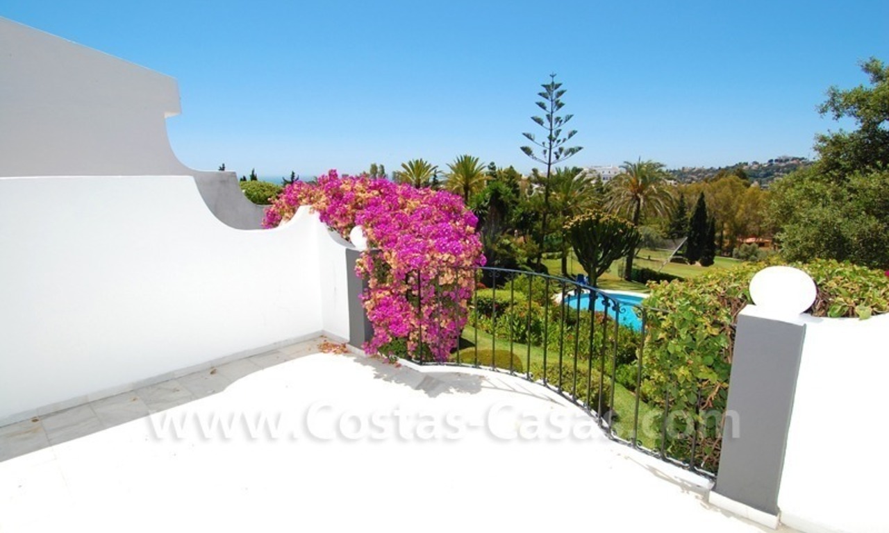 Opportunité! Maisons jumelées à vendre en première ligne de golf à Nueva Andalucía, Marbella 12