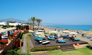Villa en première ligne de golf et de plage à vendre à Marbella 9