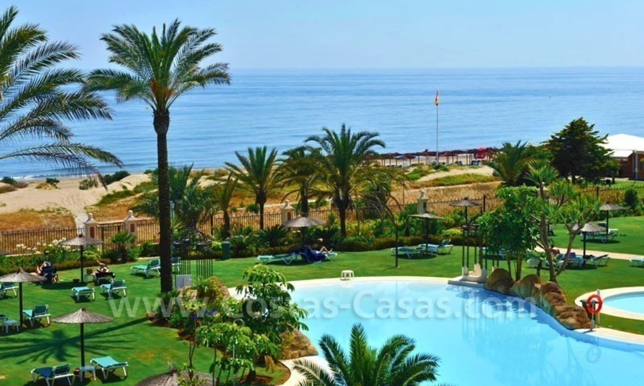 Los Monteros Playa - Marbella: Penthouse exclusif en première ligne de plage à vendre 1
