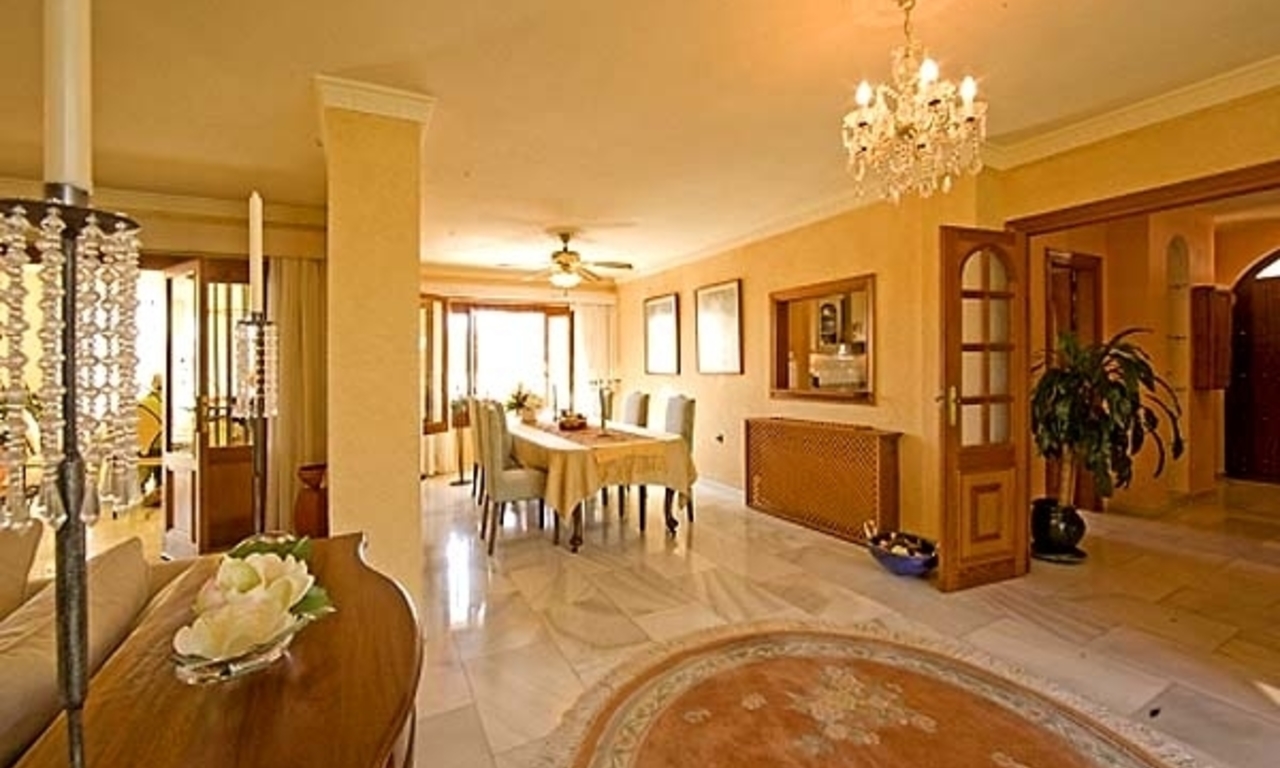 Villa spacieuse avec de très belles vues à vendre dans El Rosario 11