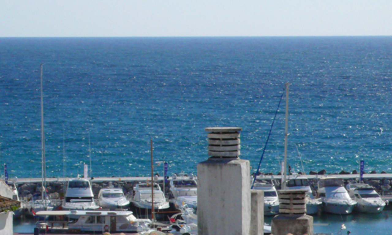Appartement penthouse à vendre à Puerto Banús, Marbella 1
