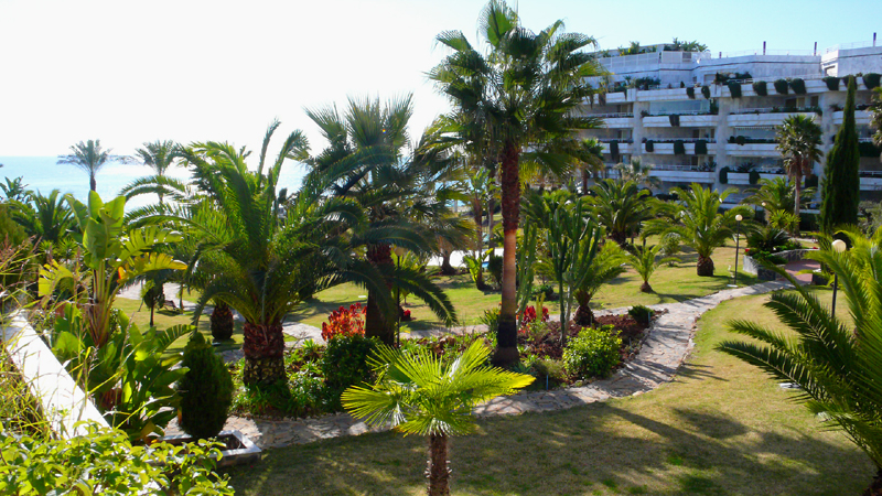 Appartement en première ligne de plage à vendre, Mille d' Or, Marbella