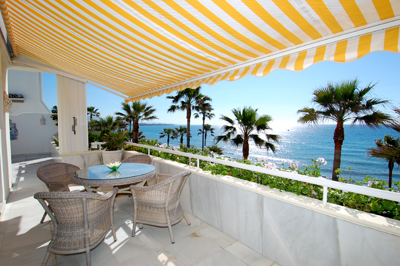 Penthouse spacieux à vendre, nouvelle Mille d' Or, entre Marbella et Estepona