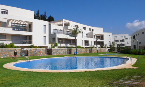 Appartements et penthouses de luxe à vendre à Marbella est avec vue sur mer 