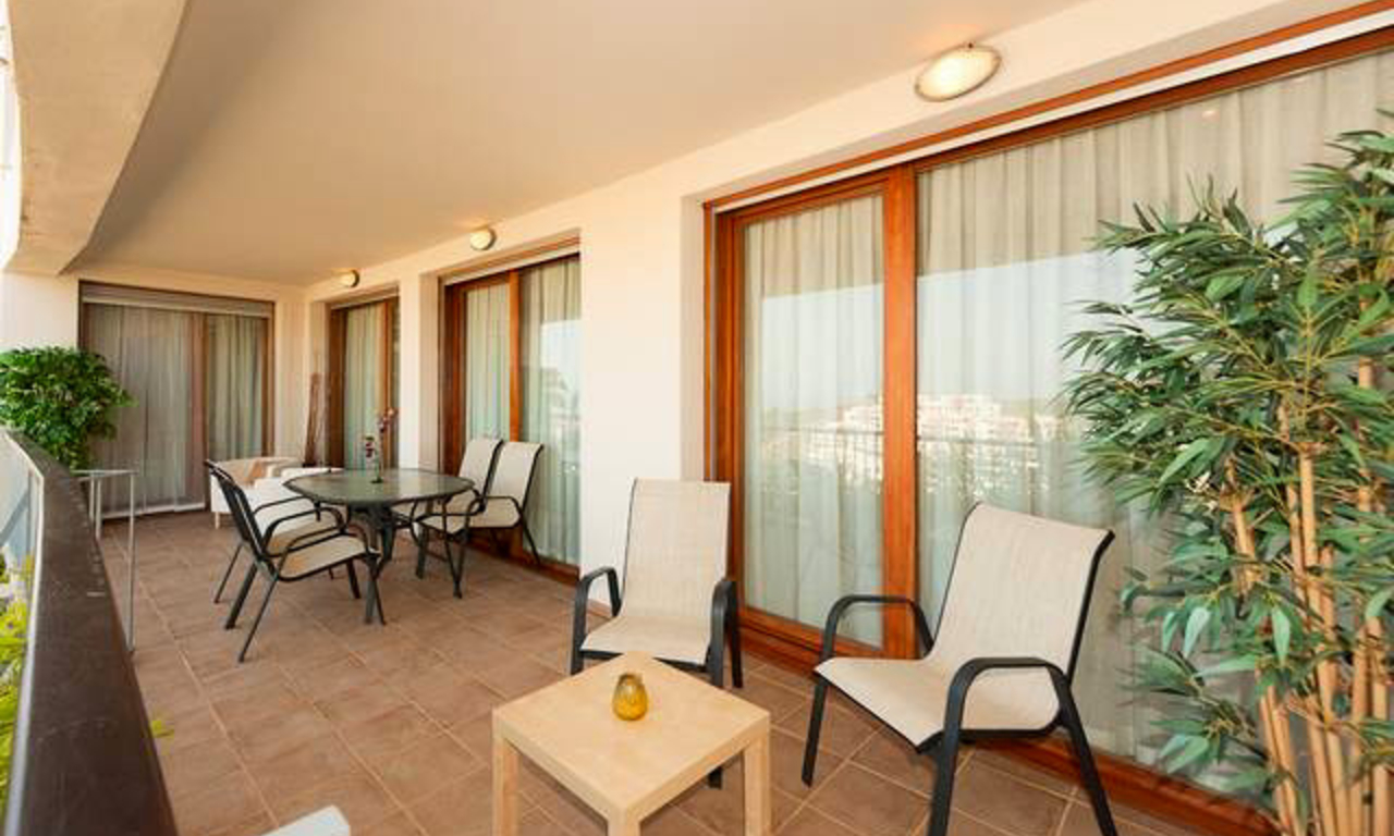 Appartements et penthouses de luxe à vendre à Marbella est avec vue sur mer 4