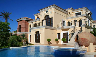 Villa de luxe nouvellement construite à vendre, Marbella - Benahavis 0