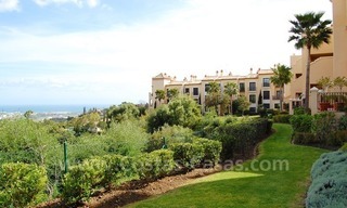 Appartement de luxe moderne à vendre avec des vues spéctaculaires sur un complexe de golf à Marbella sur la Costa del Sol 1