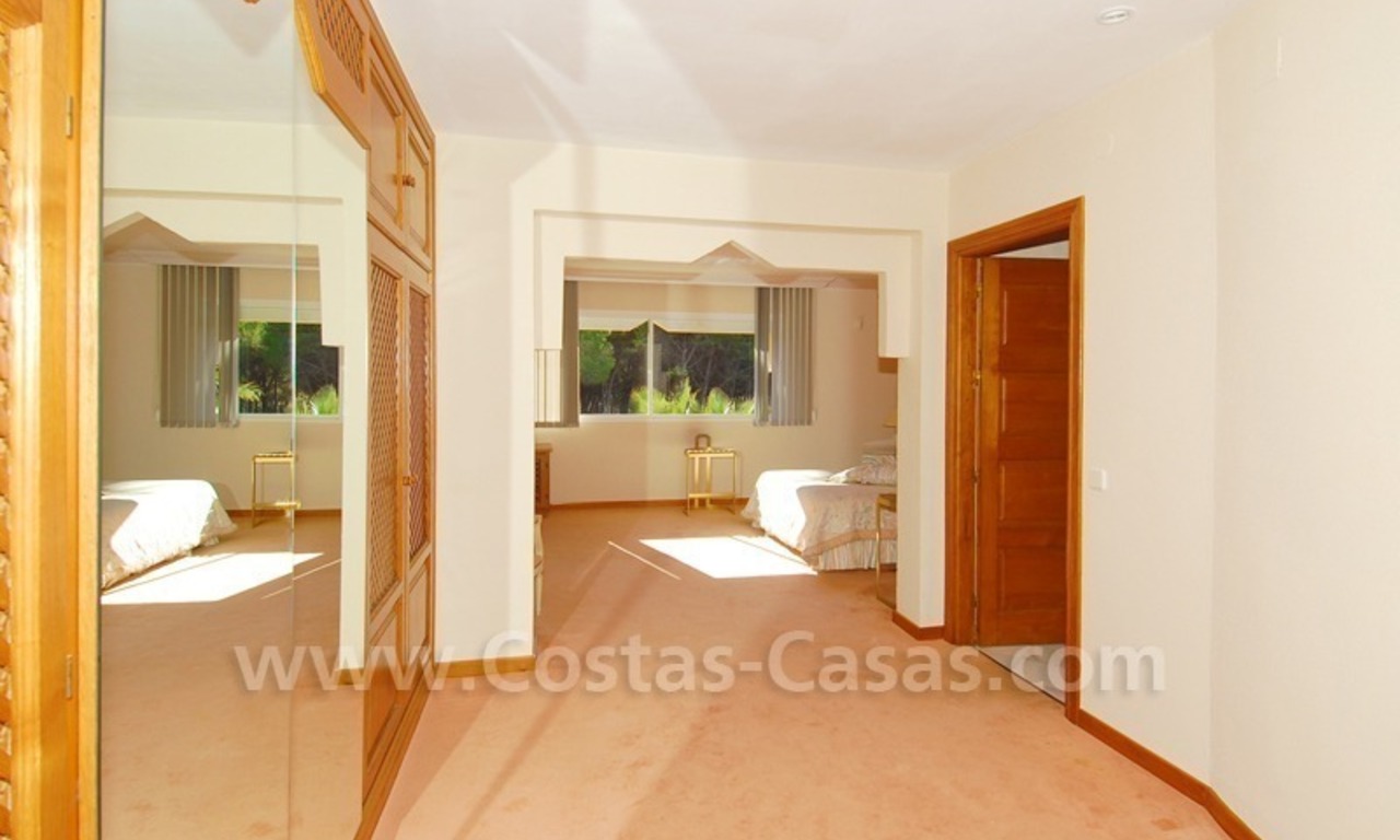 Villa à vendre près de la plage dans la zone de Marbella - Estepona 20