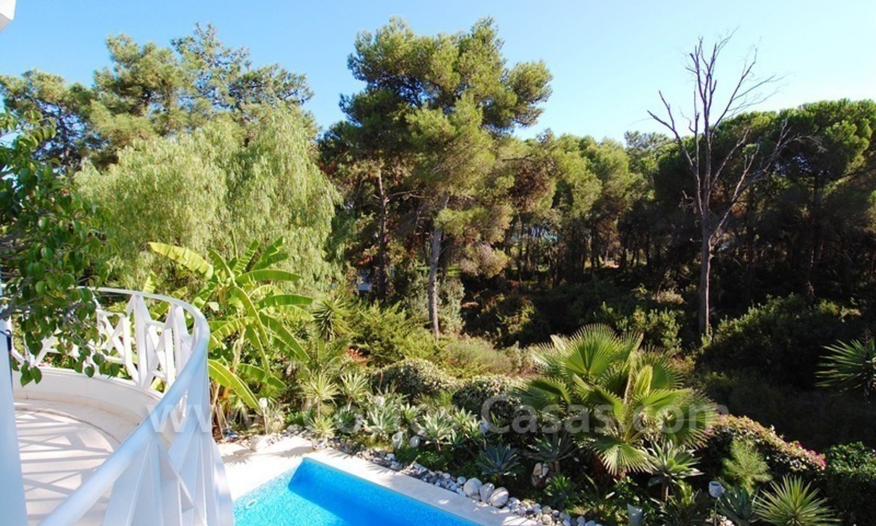 Villa moderne à vendre, près de la plage, dans la zone entre Marbella et Estepona 21